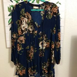 Altar’d State blouse